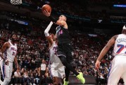 开云体育-阿德巴约23+16希罗30分 热火主场力克76人